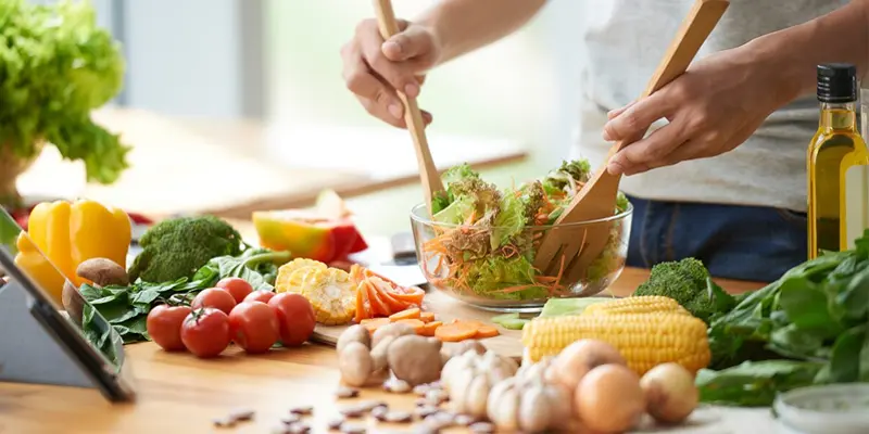 Xây dựng thói quen ăn uống lành mạnh để kéo dài tuổi thọ cho bệnh nhân ung thư lưỡi