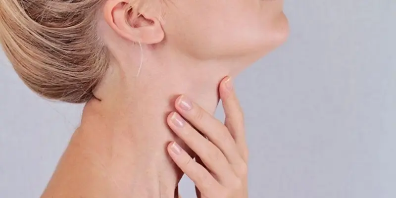 Khàn tiếng là triệu chứng của ung thư thượng thanh môn