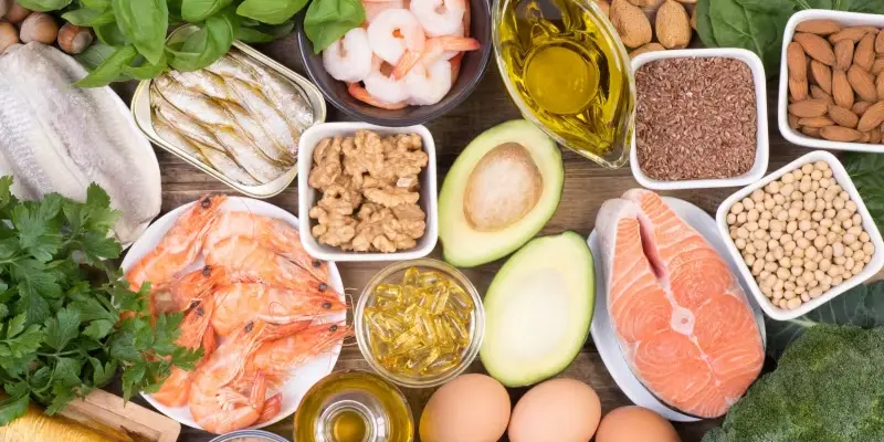 Nên ăn nhiều thực phẩm chứa Omega-3 sau khi phẩu thuật mổ u não