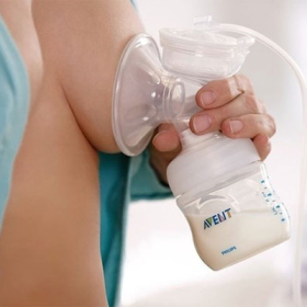 Mẹo kích sữa dồi dào cho mẹ sau sinh